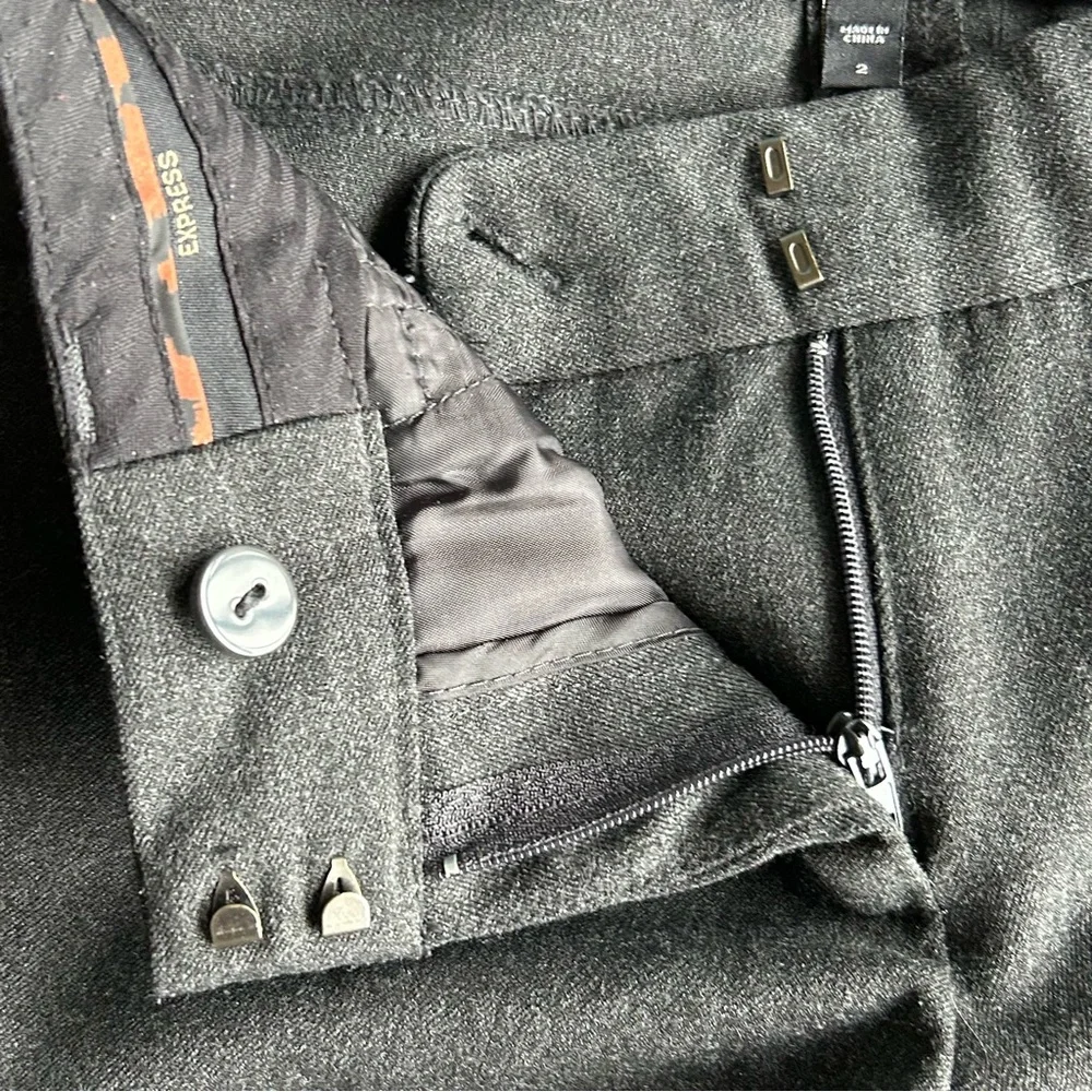 Express women's Ankle Dress Pants Gray Size 2 - Picture 3 of 12